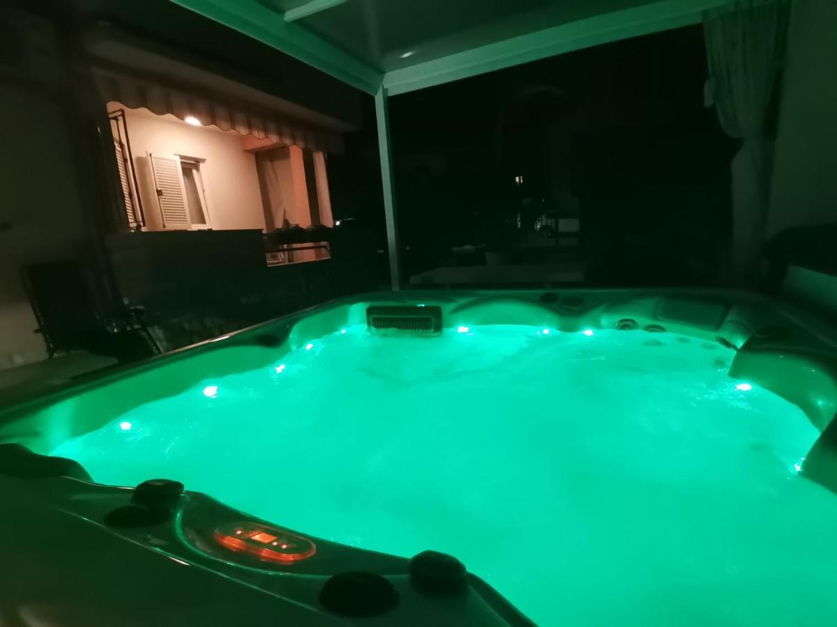 Apartman Hola Novigrad Istria Exteriör bild